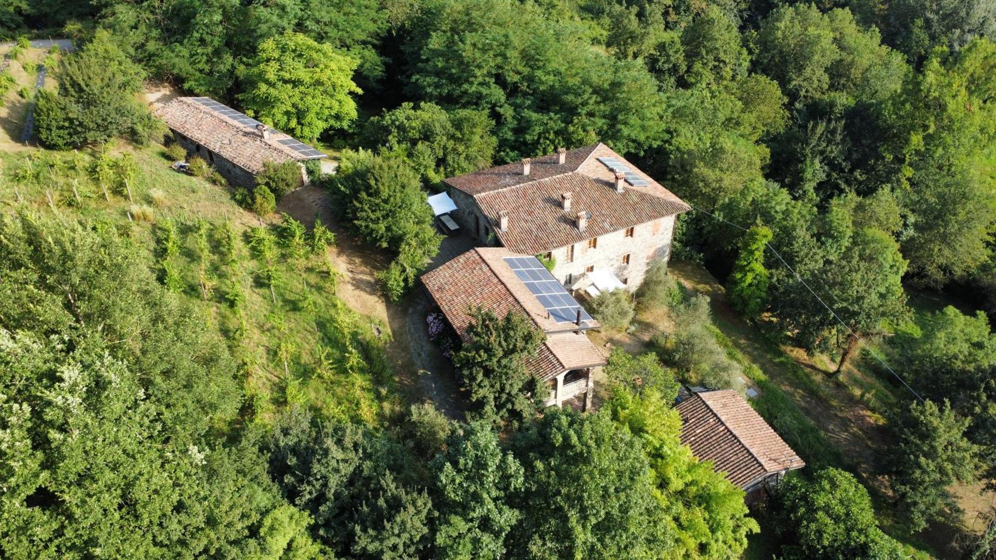 Borgo Del Sole Agriturismo Poggio (Lucca) Exterior foto